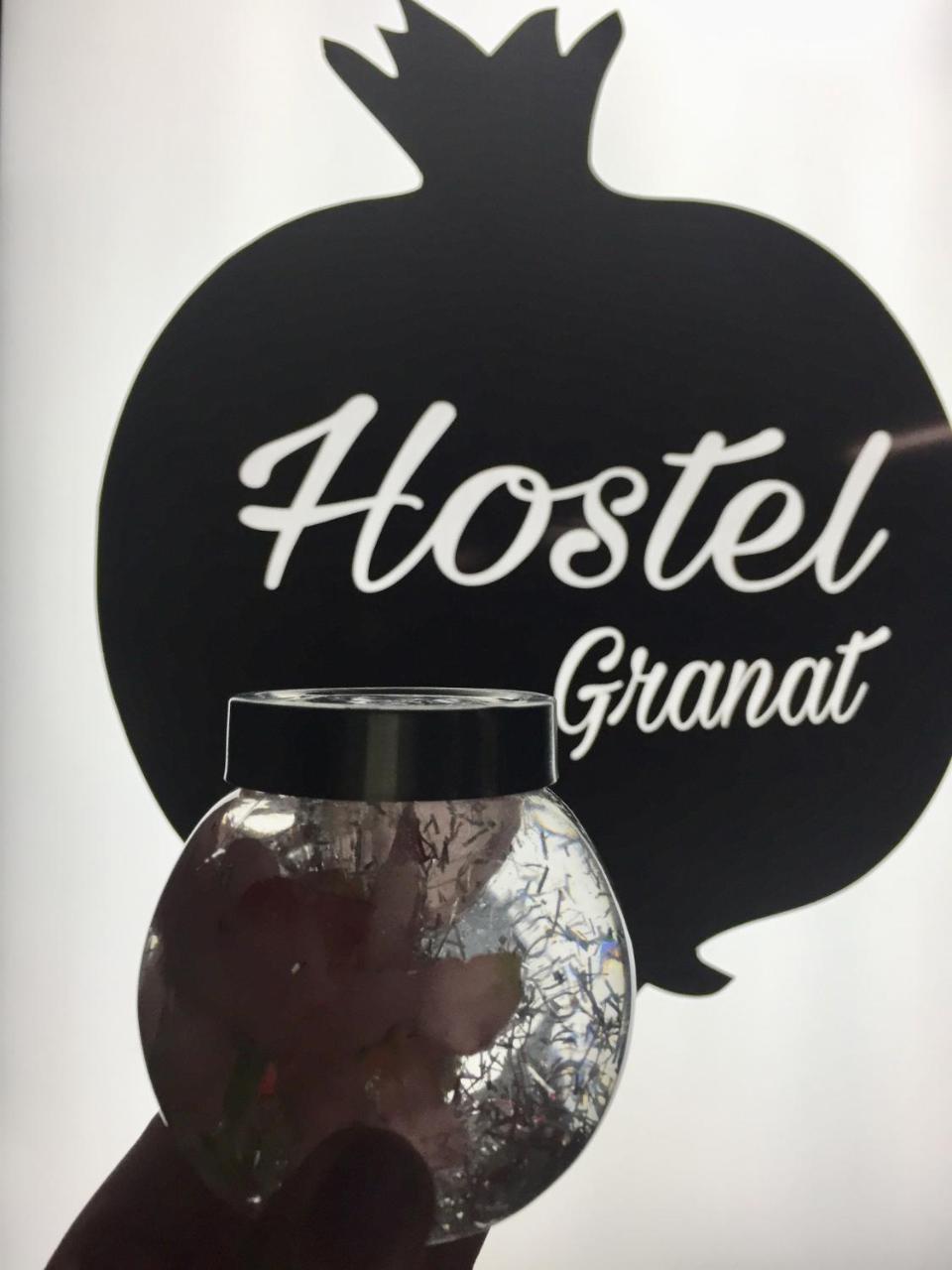 Hostel -Hotel Granat Rivne City ภายนอก รูปภาพ