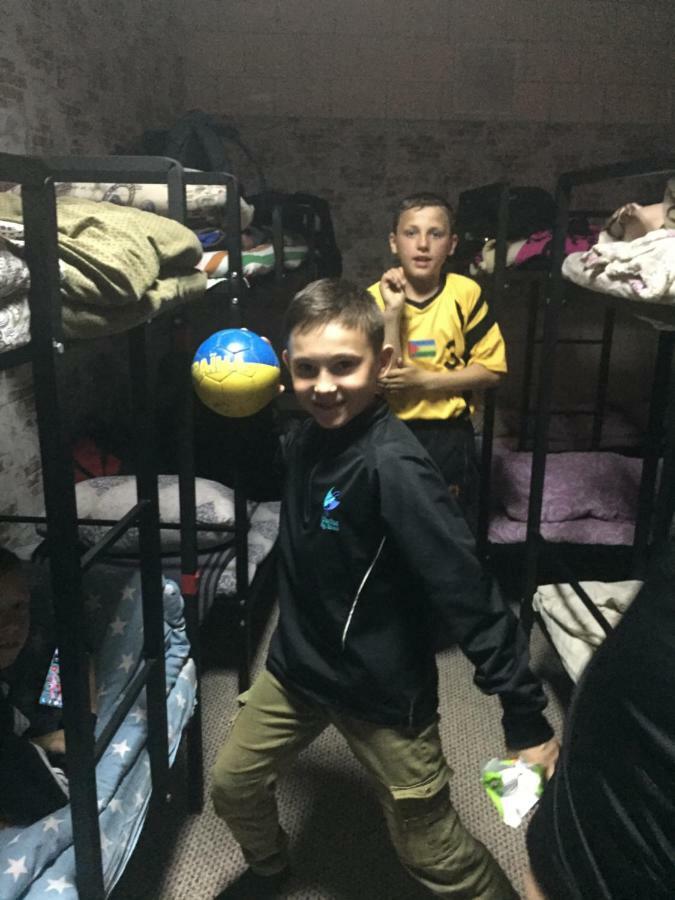 Hostel -Hotel Granat Rivne City ภายนอก รูปภาพ